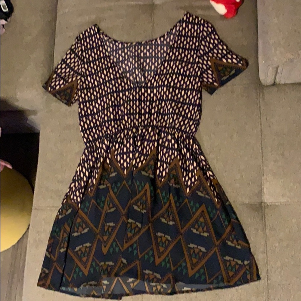 Dress - Picture 2 of 2